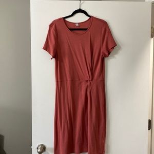 Dark pink wrap tshirt dress!